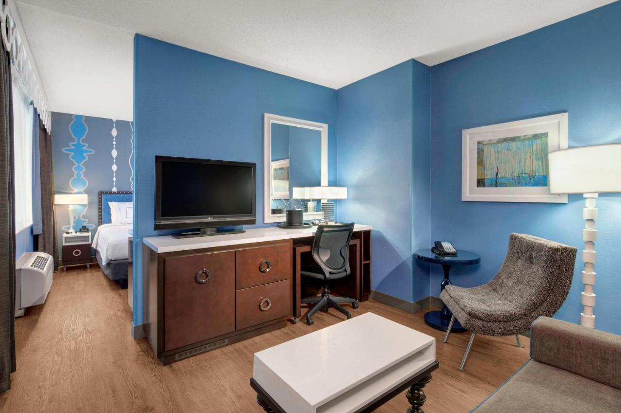 Fairfield Inn And Suites Chicago Downtown/ Magnificent Mile Εξωτερικό φωτογραφία