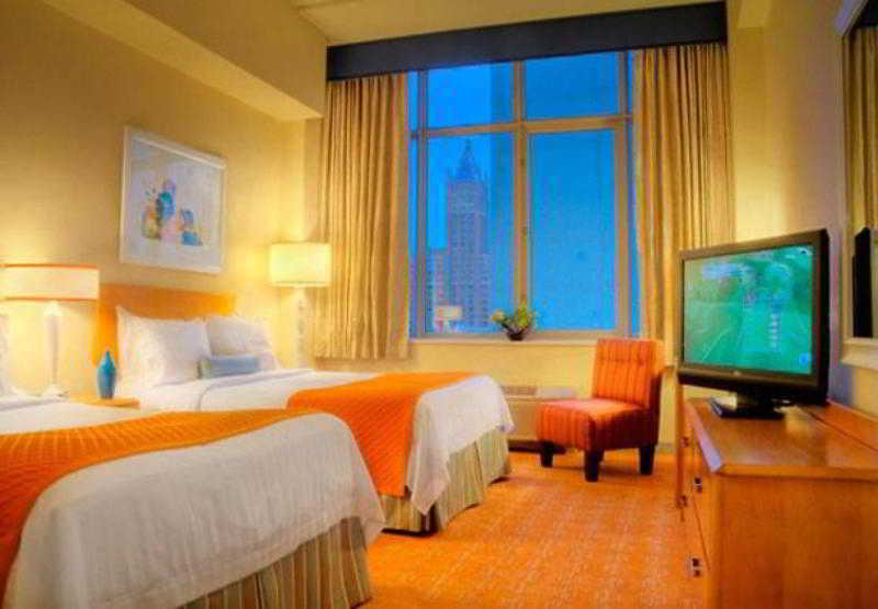 Fairfield Inn And Suites Chicago Downtown/ Magnificent Mile Εξωτερικό φωτογραφία
